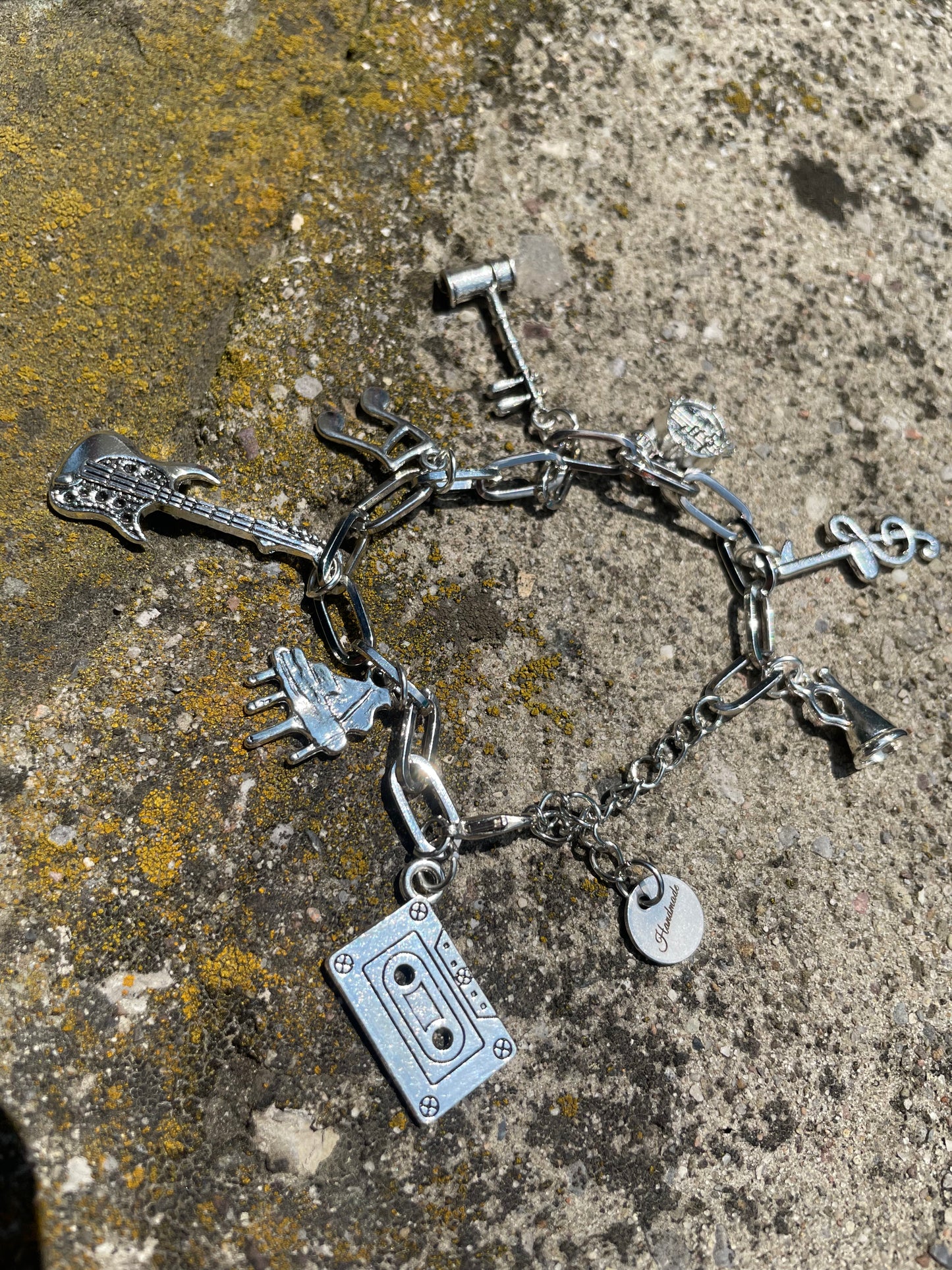 Music bracelet