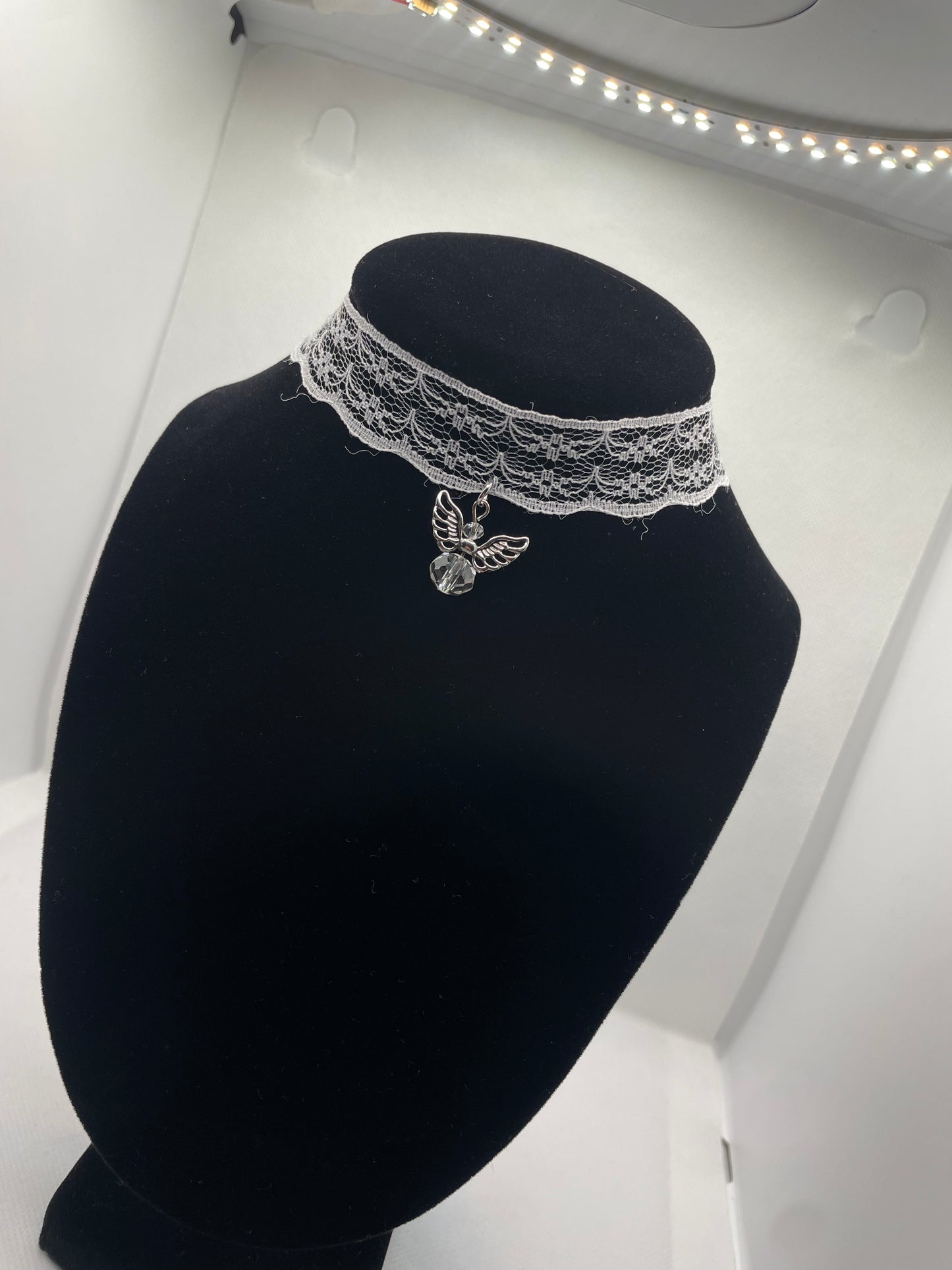 Aphrodite Choker