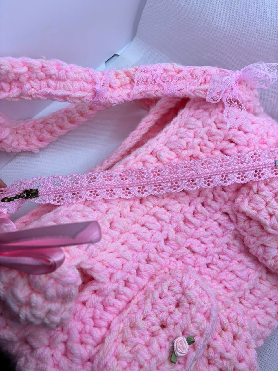 Pink book sleeve purse ˖ . ݁𝜗𝜚. ݁₊