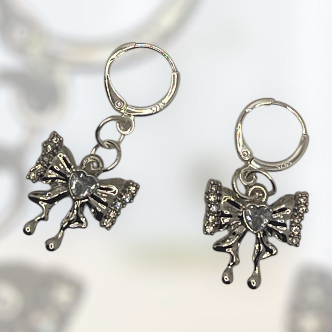 Bow earrings